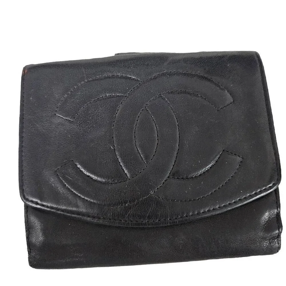 Chanel wallet